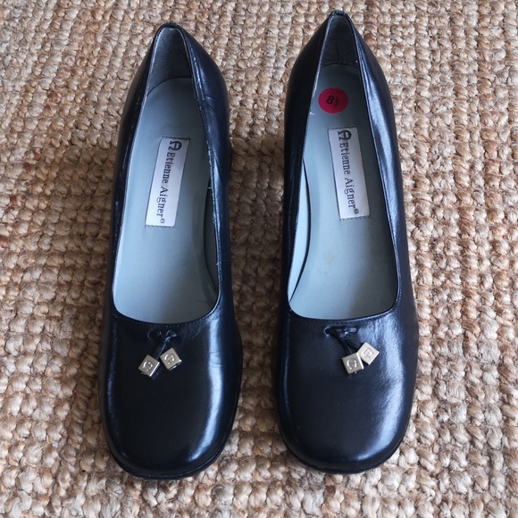 Etienne Aigner leather pumps - Picture 3 of 13